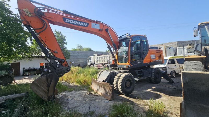 Экскаватор досан DX190WA, сотилади Экскаватор досан DX190WA, сотилади