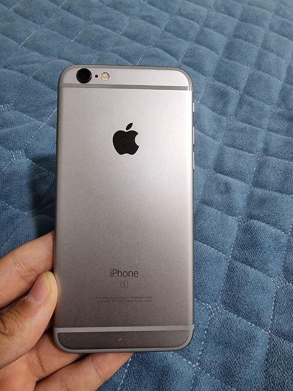 iPhone 6s Sotiladi aybi yoq bunaqasi yoq yoki qimmat iPhone 6s Sotiladi aybi yoq bunaqasi yoq yoki qimmat