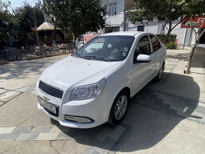 Nexia 3 avtomat yaxshi holatda Arendaga