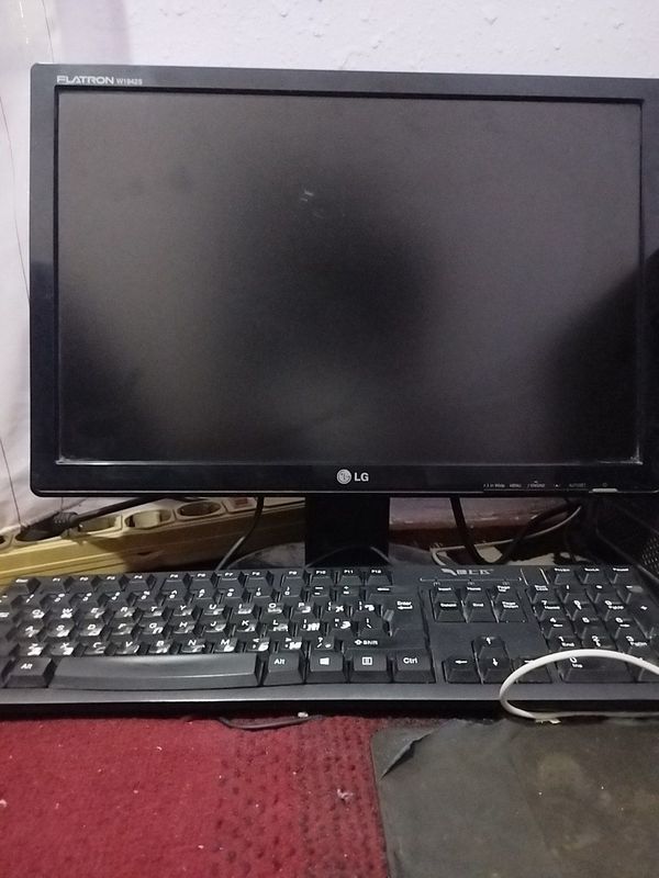 Kalonkasi yoq boshqa jixozlari joyida Kalonkasi yoq boshqa jixozlari joyida