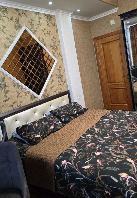 Chilonzor Novza metro 2 xona luks 450