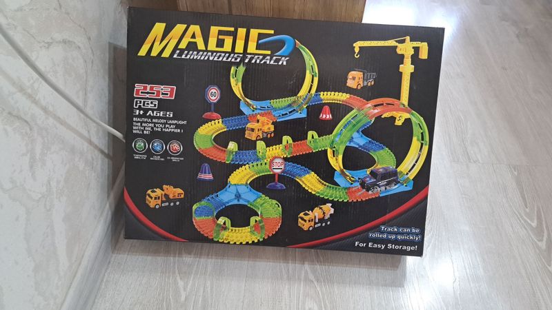 Magic трек игрушка.