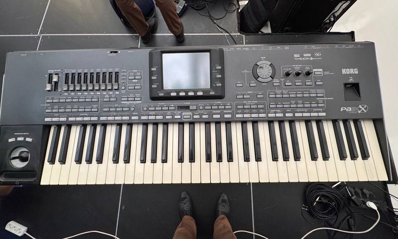 Korg pa 3 alo holatda Korg pa 3 alo holatda