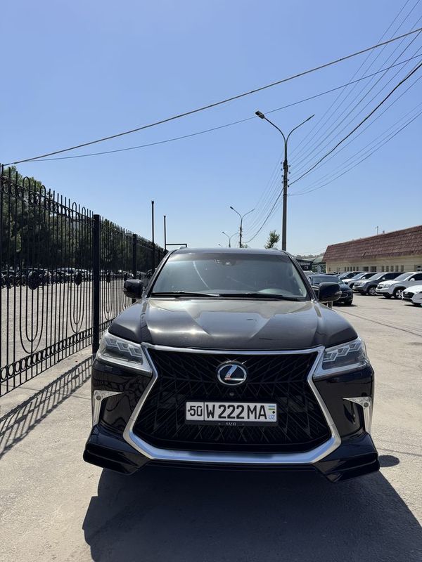Lexsus. 570 restaling qilngan kirasksi bor 230000km tuliq malumot pas Lexsus. 570 restaling qilngan kirasksi bor 230000km tuliq malumot pas