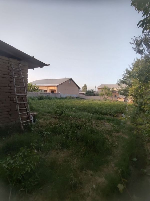 Кибрай Чинобод продаётся 6-соток земельный участок под строительство! Кибрай Чинобод продаётся 6-соток земельный участок под строительство!