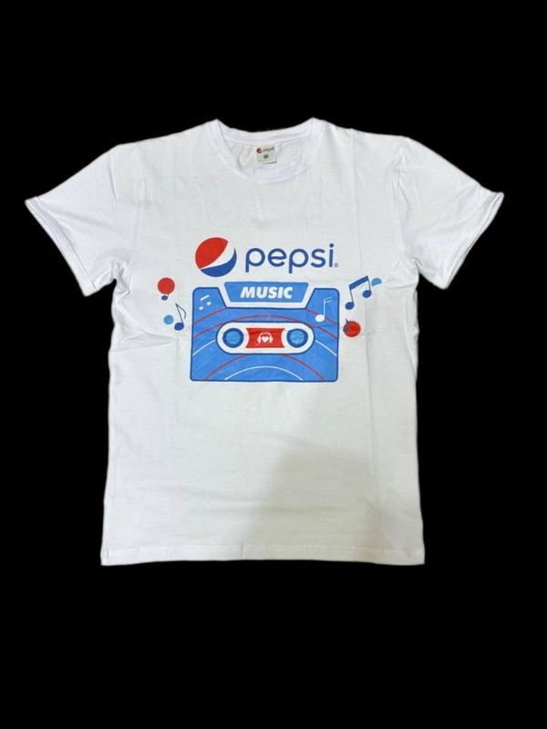 белые футболки от Pepsi белые футболки от Pepsi