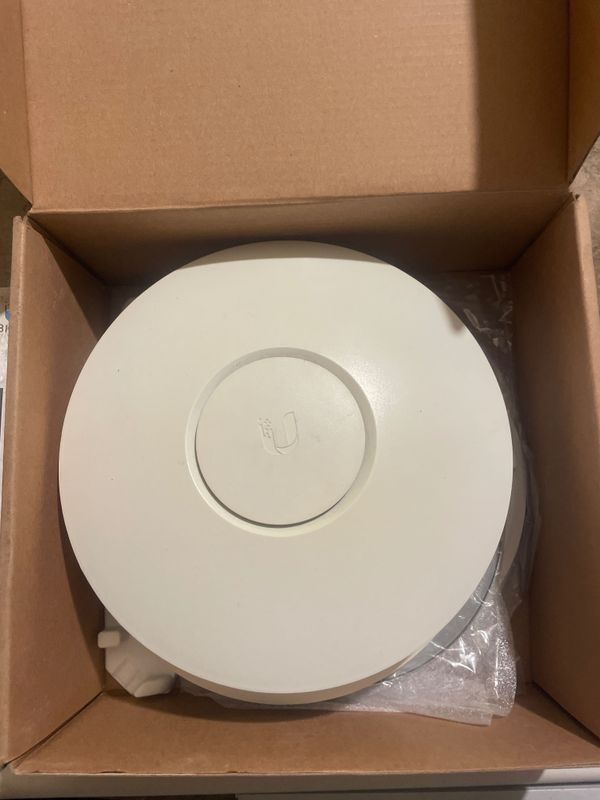 Unifi ap lr Wi fi router Unifi ap lr Wi fi router