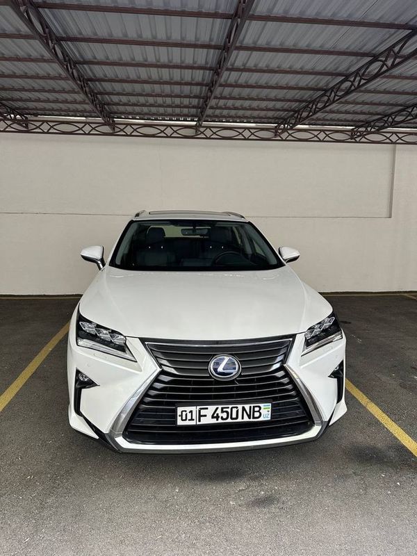 Lexus RX450 гибрид, авто как новое, в идеальном состоянии Lexus RX450 гибрид, авто как новое, в идеальном состоянии