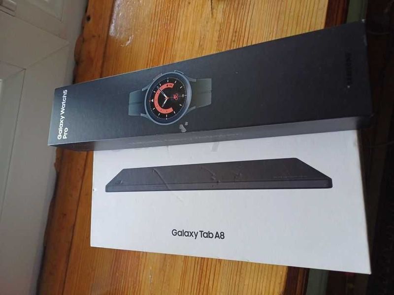 Samsung Tab A8 va Samsung watch 5pro Samsung Tab A8 va Samsung watch 5pro