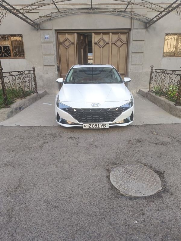 Sroʻchne sotladi Hunday elantra