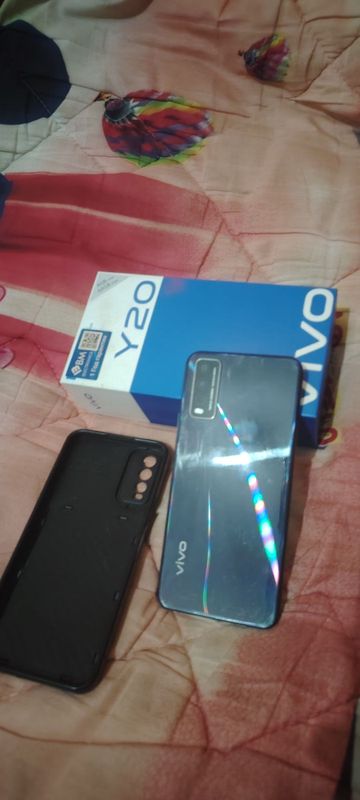Продаётся телефон VIVO Y20 Продаётся телефон VIVO Y20