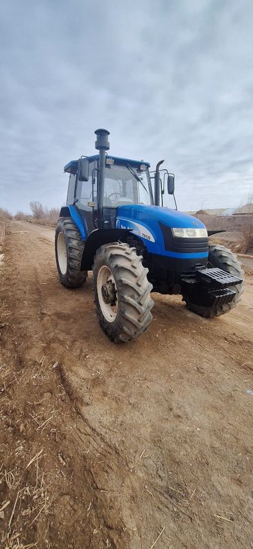 New Holland Ts 135 Трактори сотилади нархини келишиб бераман