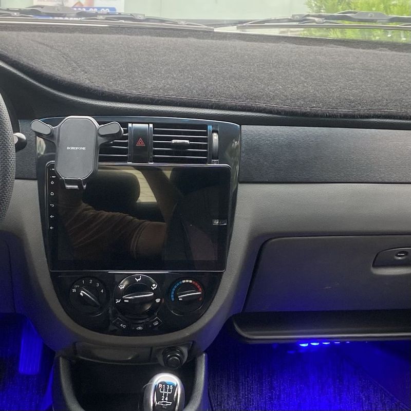 Monitor Gentra Lacetti ramkasi bilan Monitor Gentra Lacetti ramkasi bilan