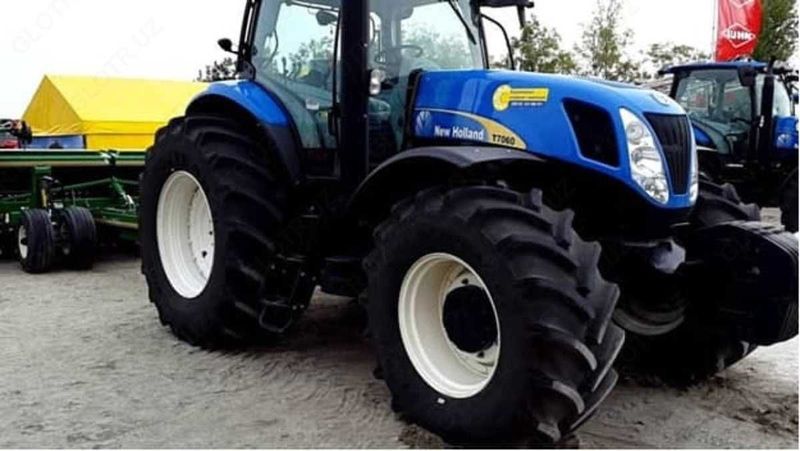 New Holland T7060