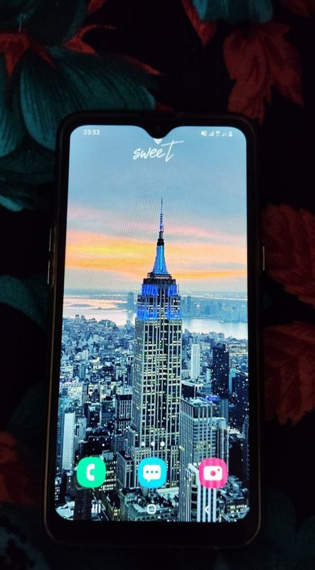 Samsung A10s (Телефон)