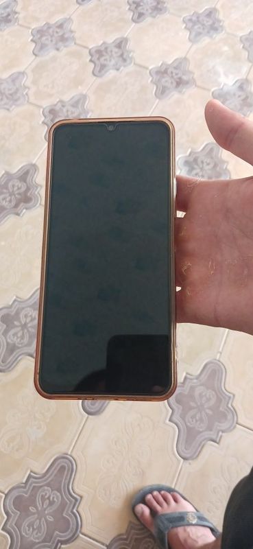 Redmi 13 C sotiladi Redmi 13 C sotiladi