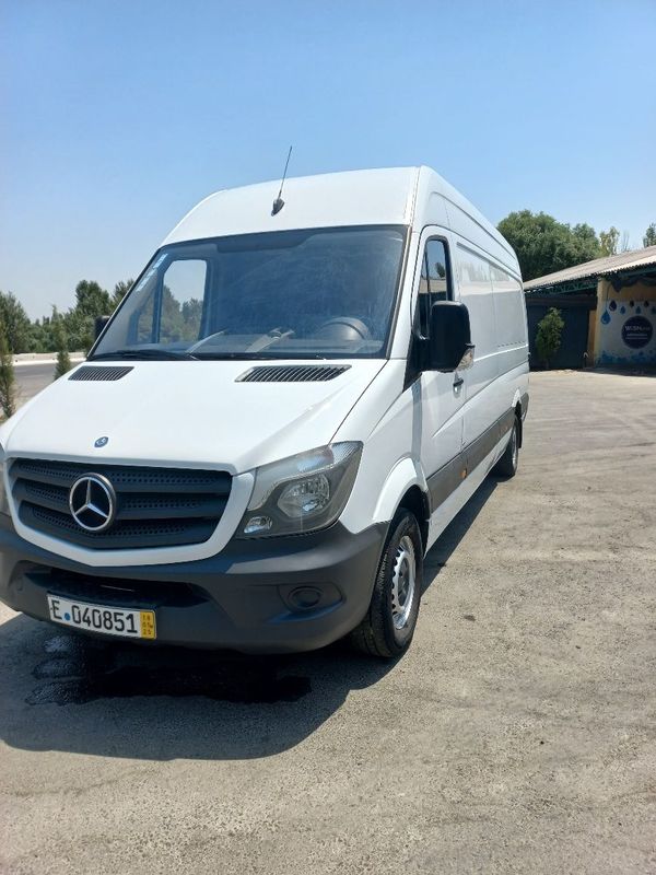 Mercedes Benz Sprinter NGT 271 mator 2015-yil