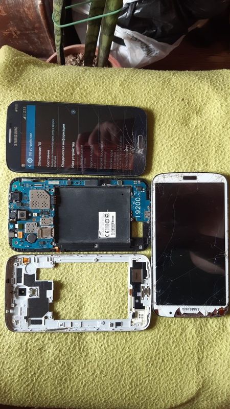 Продаеться Samsung GT 9152 на запчасти Продаеться Samsung GT 9152 на запчасти