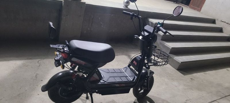 Elektro sukuter 2023 Elektro sukuter 2023