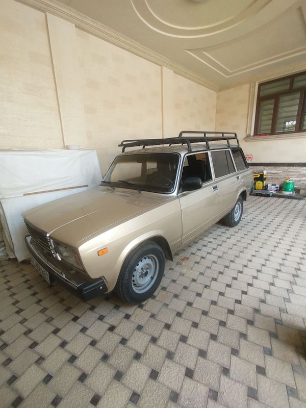 Vaz 2104 injektor 1.6 L motor Gidravlika 2012 2012 yil ohrgi chikkanla Vaz 2104 injektor 1.6 L motor Gidravlika 2012 2012 yil ohrgi chikkanla