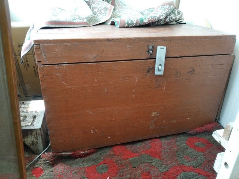 Продам диван, кресла, сундук Продам диван, кресла, сундук