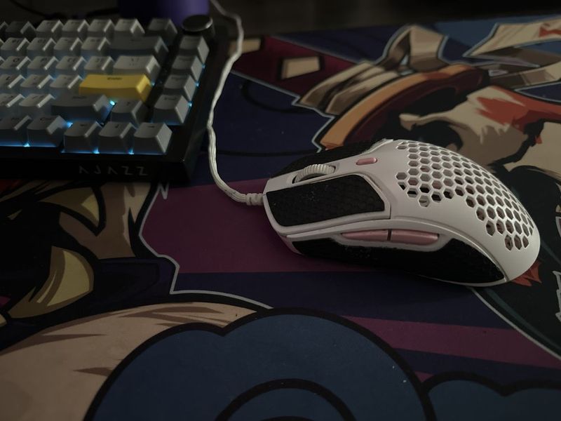 Мышка HyperX Pulsefire haste Мышка HyperX Pulsefire haste