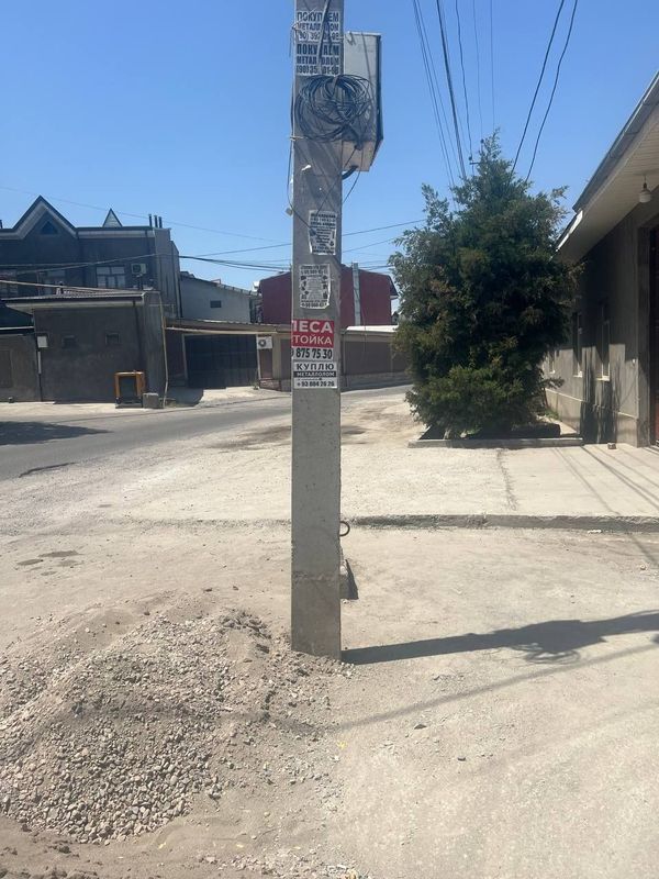 Beton stolbalar holati zoʻr Beton stolbalar holati zoʻr