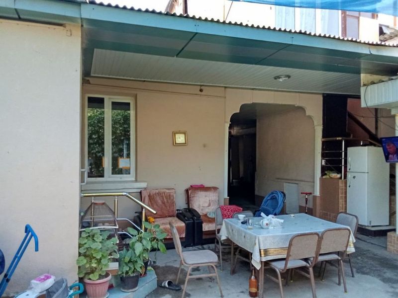 Продается дом на Домбрабаде , ориентир 16 гор.больница , за 188 школой Продается дом на Домбрабаде , ориентир 16 гор.больница , за 188 школой
