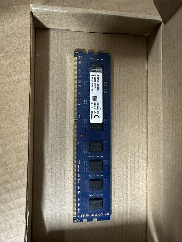 Ddr3 2gb kingston память Ddr3 2gb kingston память