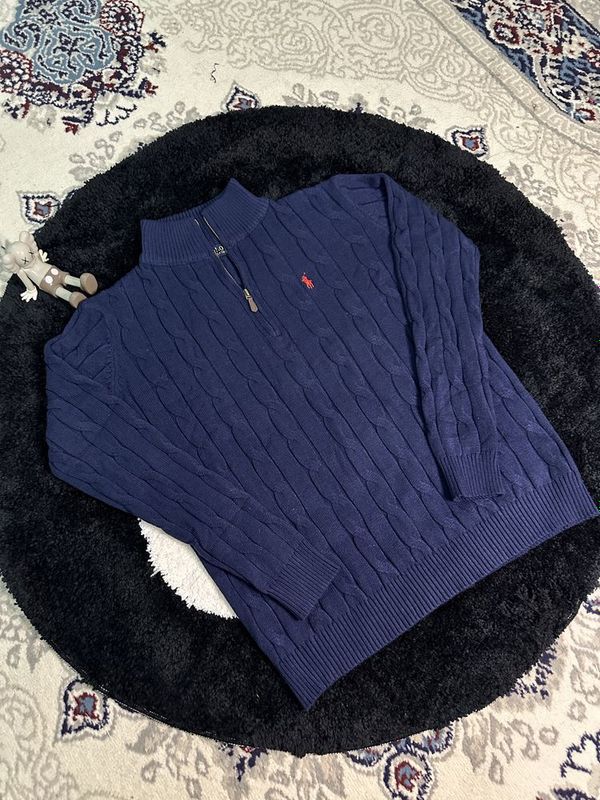 Polo полузамок. Polo полузамок.