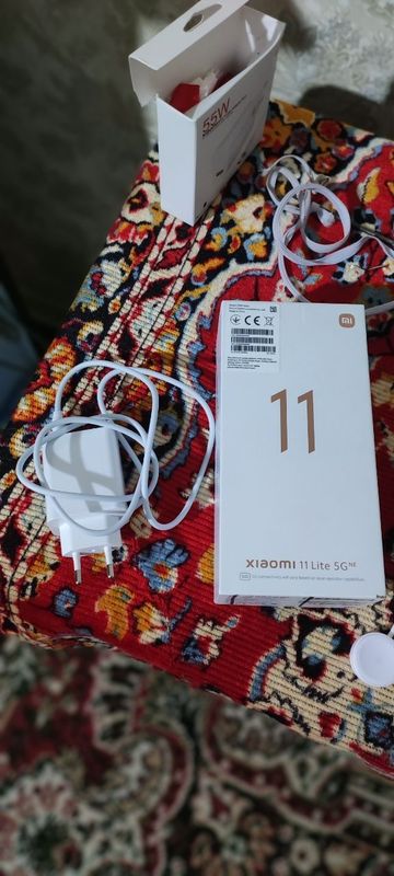 Xiaomi 11 lite 5G NE 8/256gb