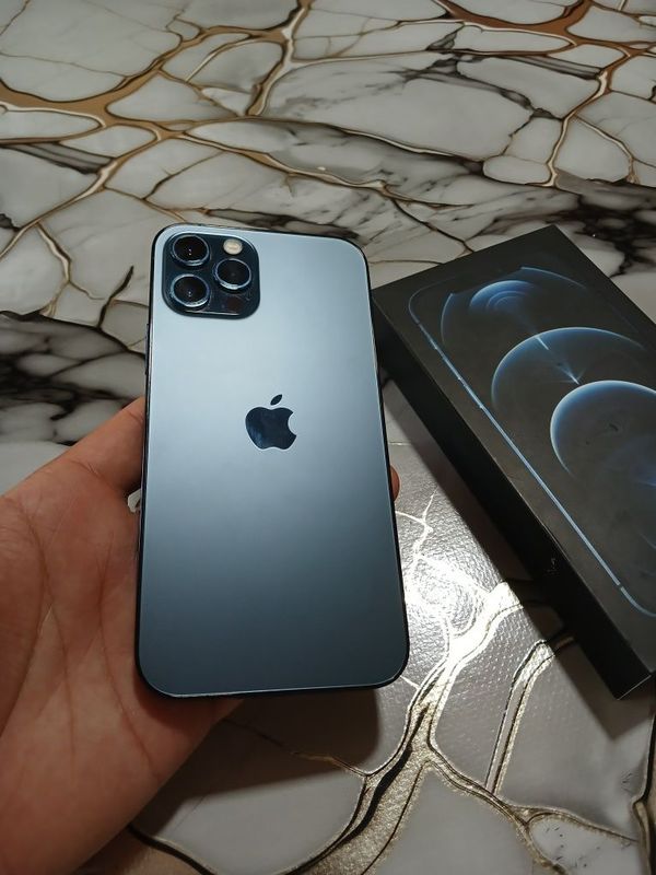 iPhone 12 pro Ideal holatda iPhone 12 pro Ideal holatda
