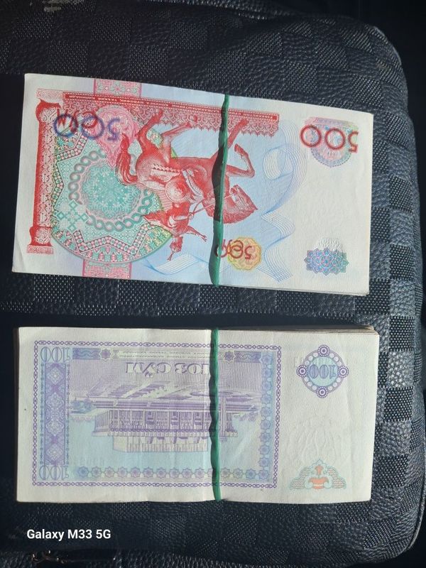 Деньги новые 1000 сум 200 сум 500 сум 100сум Деньги новые 1000 сум 200 сум 500 сум 100сум
