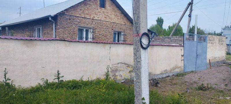 Участок с домом 3.5 сот. Участок с домом 3.5 сот.