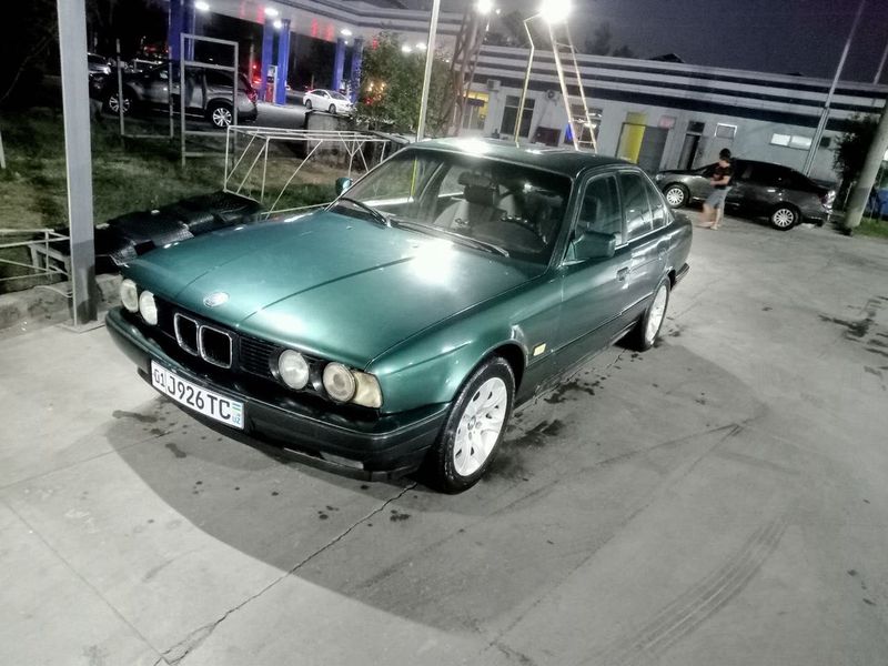 Продается bmw E34 1990г