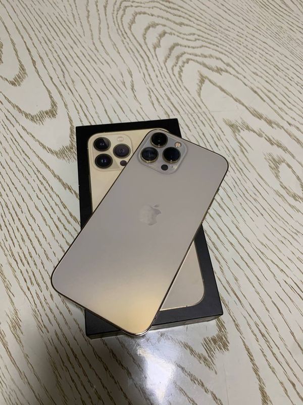 iPhone 13 Pro Max Gold iPhone 13 Pro Max Gold