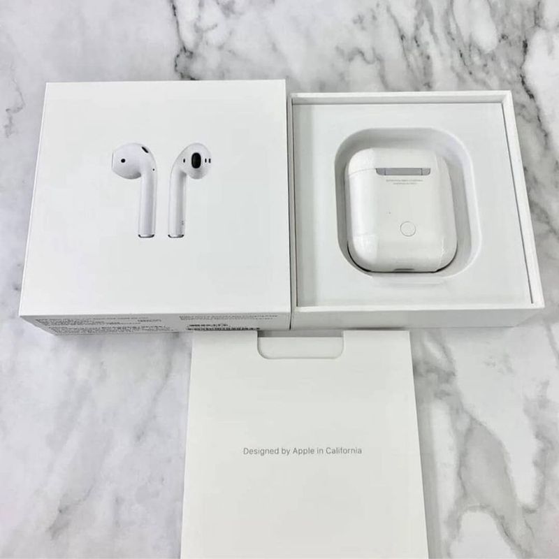 Продам Airpods 2