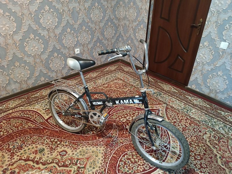 Kama velosiped yaxshi saqlangan narxi 500 000 kelishiladi