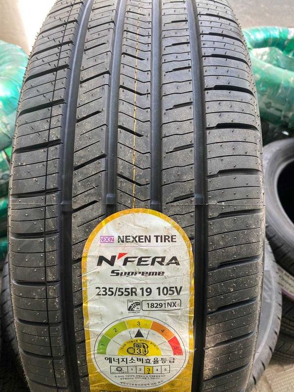 Nexen Nfera Supreme 235/55R19 Nexen Nfera Supreme 235/55R19