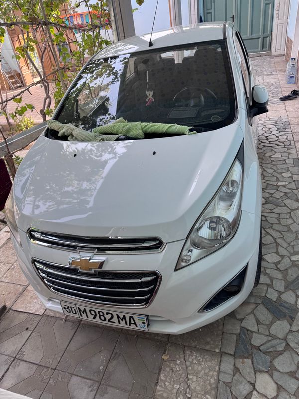 Продаю свое авто Spark