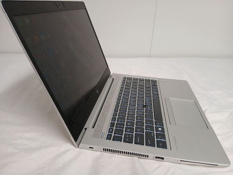 HP Elitebook 16/256 ssd Ryzen 7 pro 3700U HP Elitebook 16/256 ssd Ryzen 7 pro 3700U