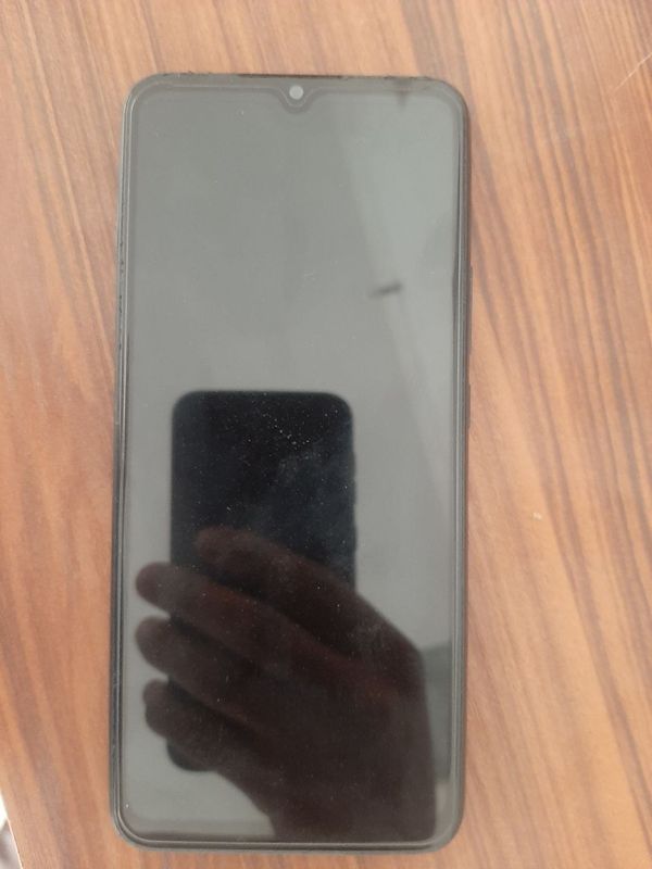 INFINIX 10 hot play INFINIX 10 hot play