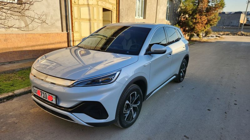 BYD Yuan Plus 510 yuradi NARDO GREY rangi 2023 yil kraskasi toza