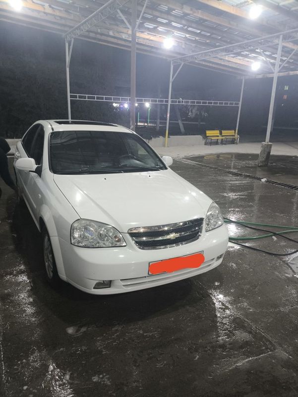 Lacetti 1.6 avtomat 2013