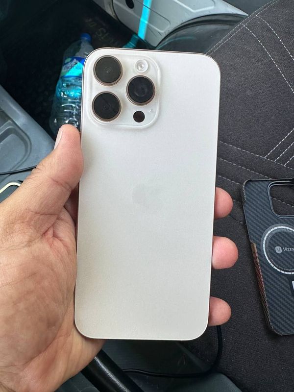 Iphone 16 Pro Max 256GB Идеал LL/A Iphone 16 Pro Max 256GB Идеал LL/A