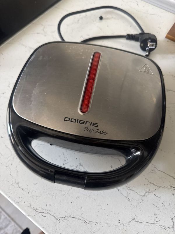 Вафельница Polaris 3 v 1 grill/vafli/ toster