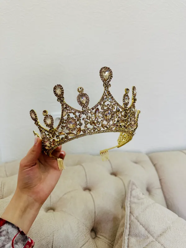 Kelinchak uchun karona Kelinchak uchun karona