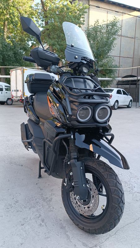 TANK skuter Xitoy 2025 sotiladi holati alo TANK skuter Xitoy 2025 sotiladi holati alo