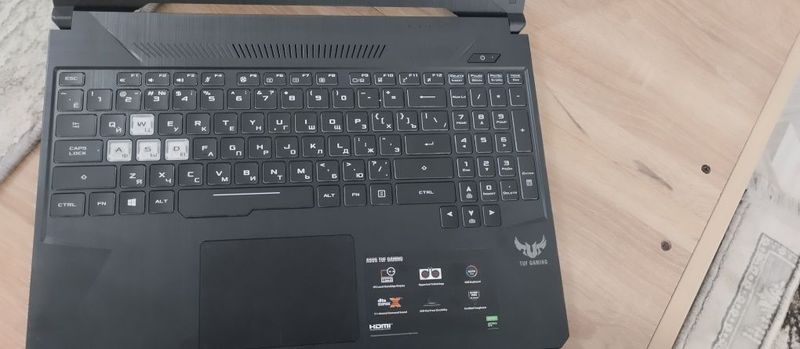 ASUS FX 505D yaxshi noutbuk