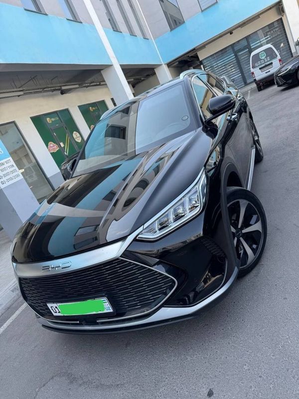 Byd song plus gibrit zapas hod 1100 km qora toza kurugavoy tanirofka